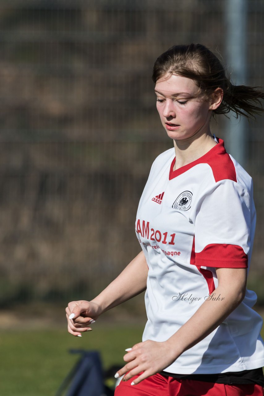 Bild 303 - Frauen SV Boostedt - Tralauer SV : Ergebnis: 12:0